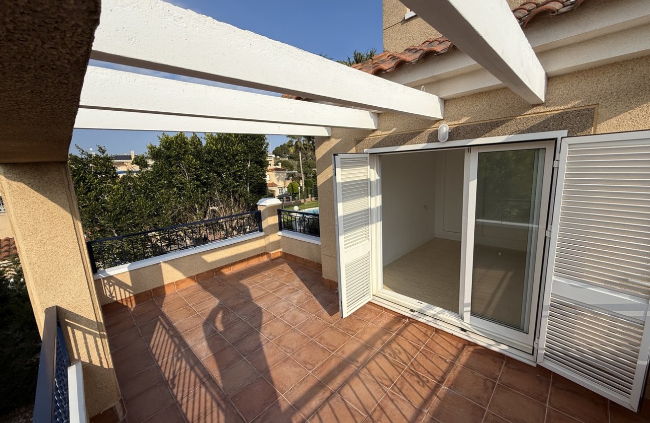 Resale - Town House -
Mil Palmeras - Costa Blanca