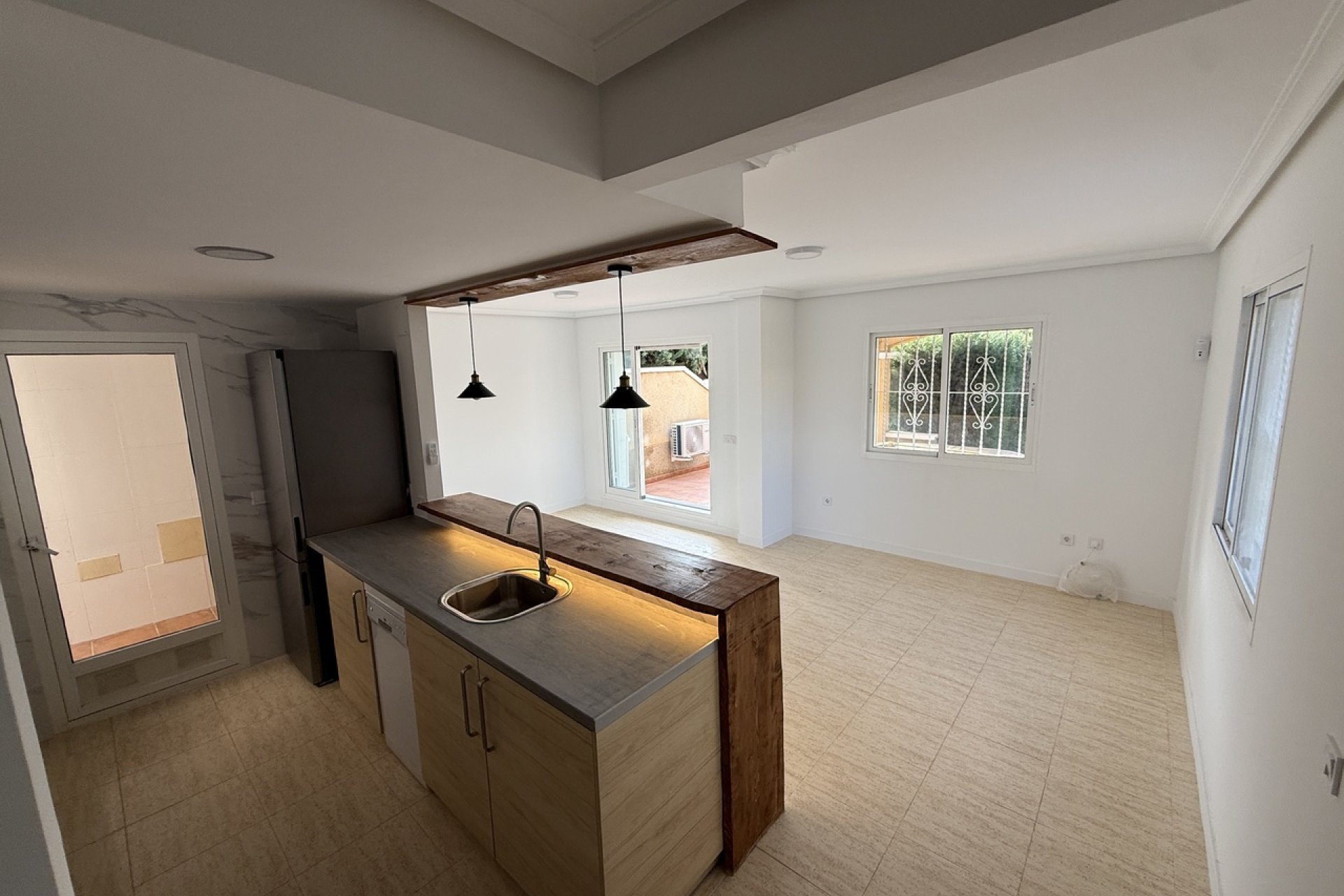 Resale - Town House -
Mil Palmeras - Costa Blanca
