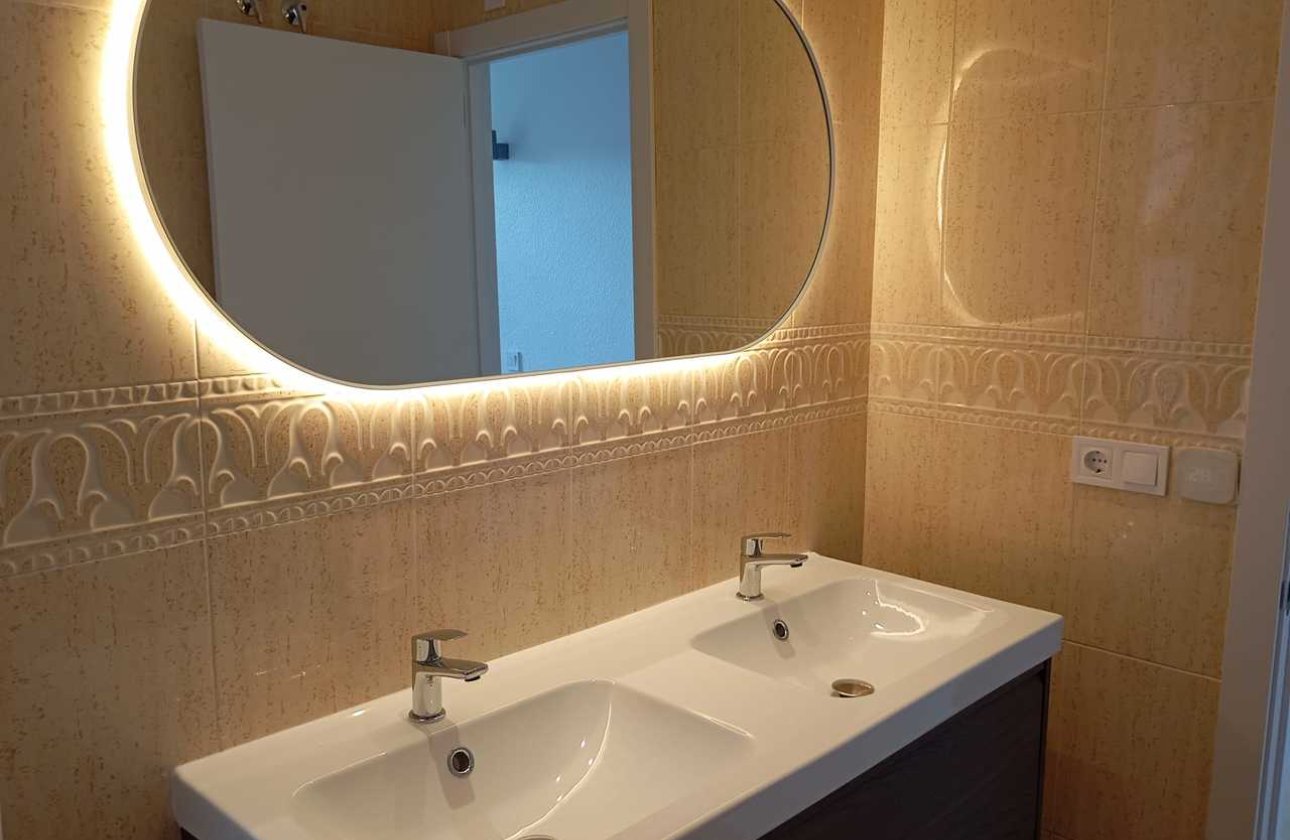 Resale - Town House -
Mil Palmeras - Costa Blanca