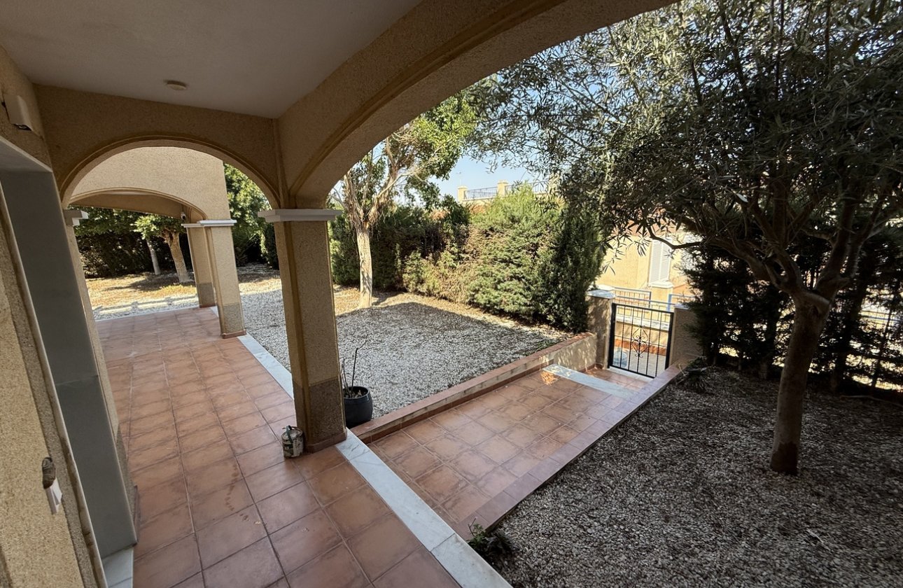 Resale - Town House -
Mil Palmeras - Costa Blanca