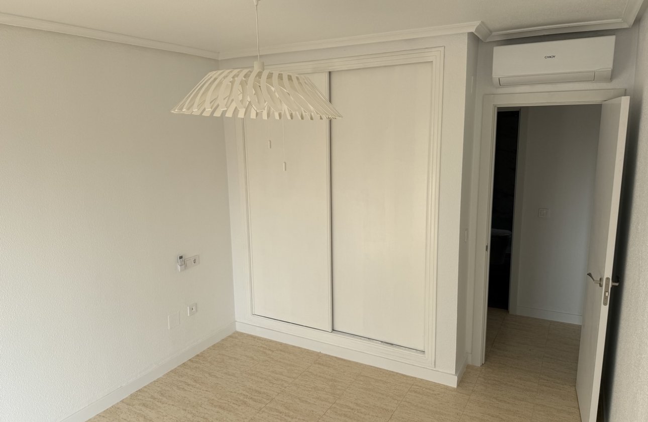 Resale - Town House -
Mil Palmeras - Costa Blanca