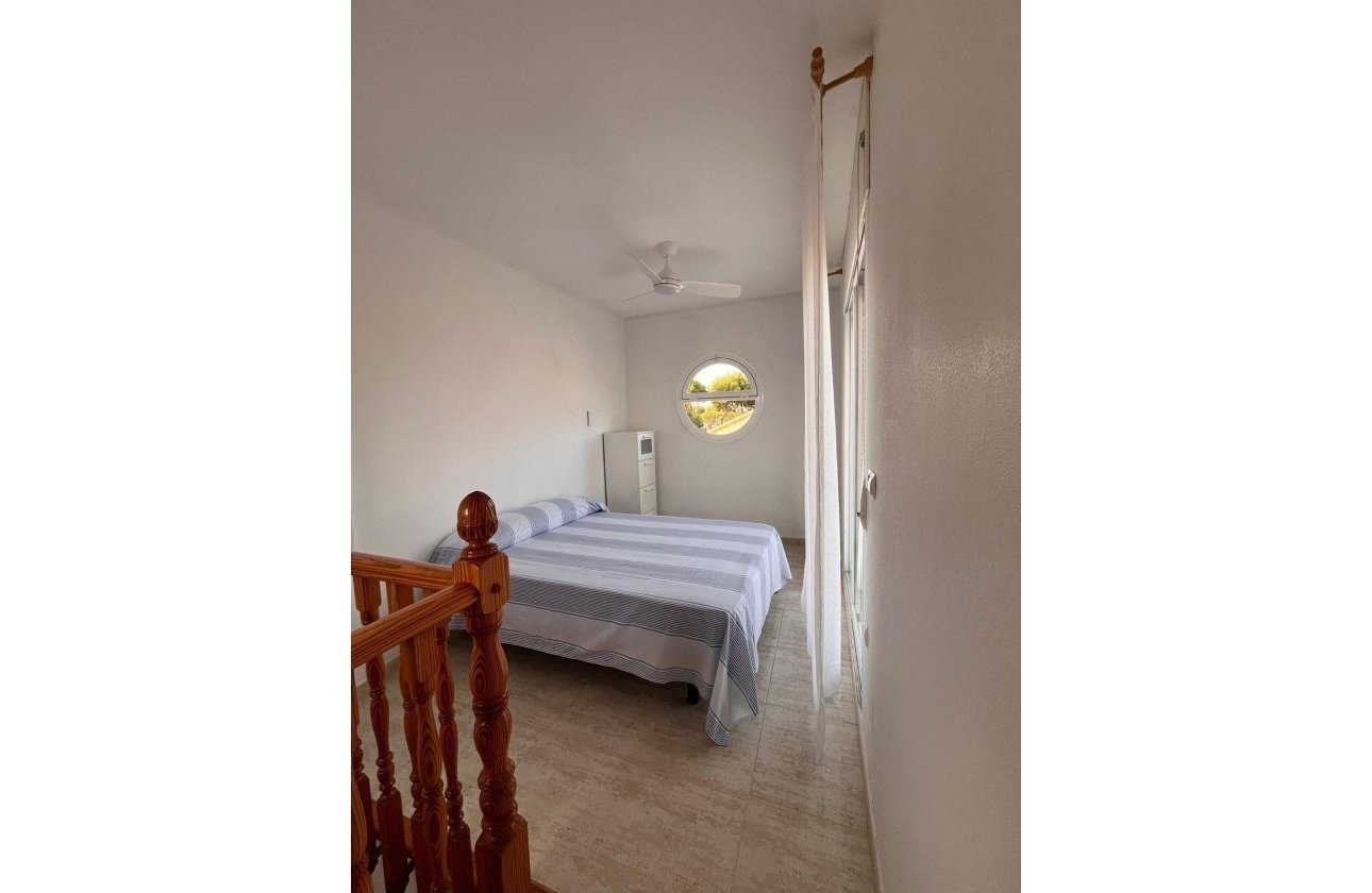 Resale - Town House -
Orihuela Costa - Campoamor