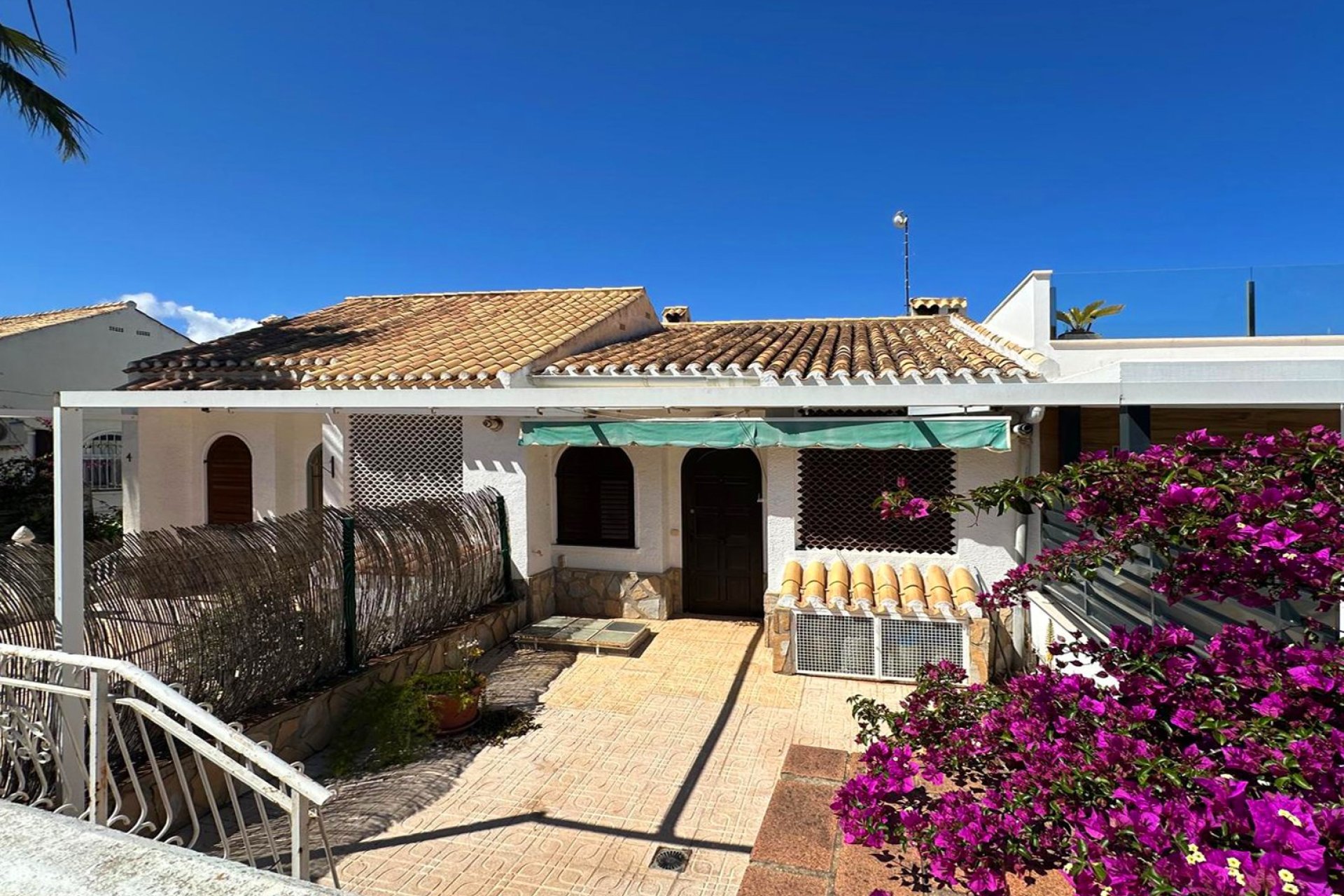 Resale - Town House -
Orihuela Costa - Costa Blanca