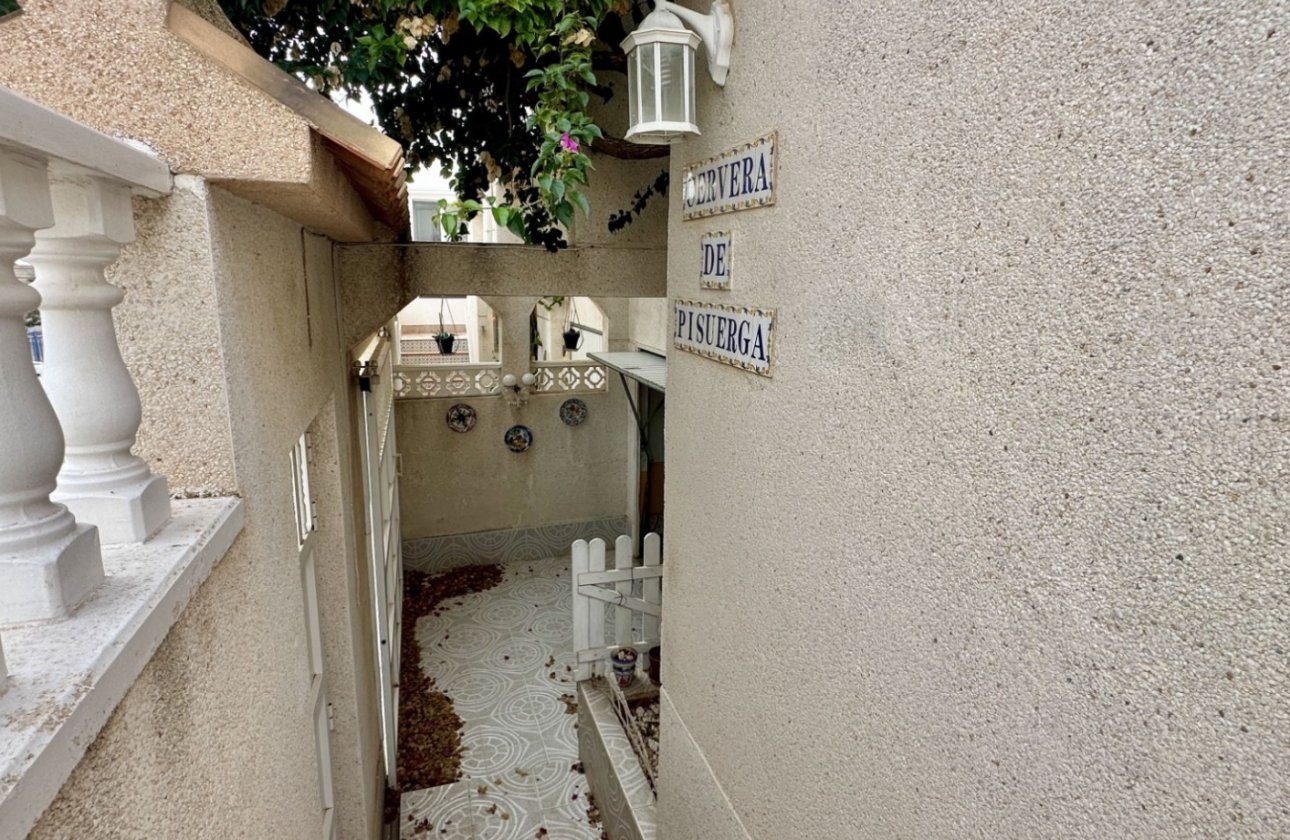 Resale - Town House -
Orihuela Costa - Costa Blanca