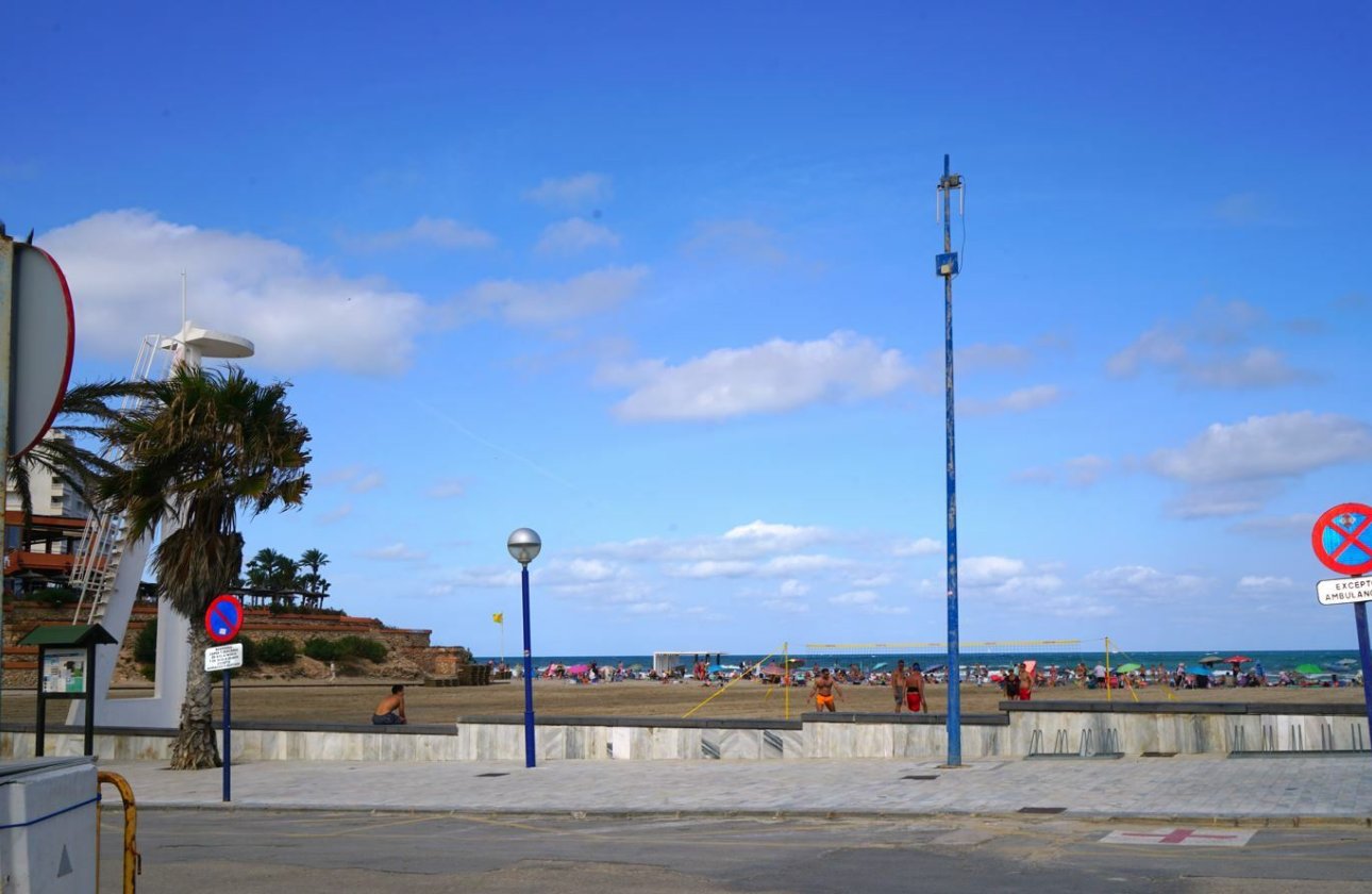 Resale - Town House -
Orihuela Costa - Costa Blanca