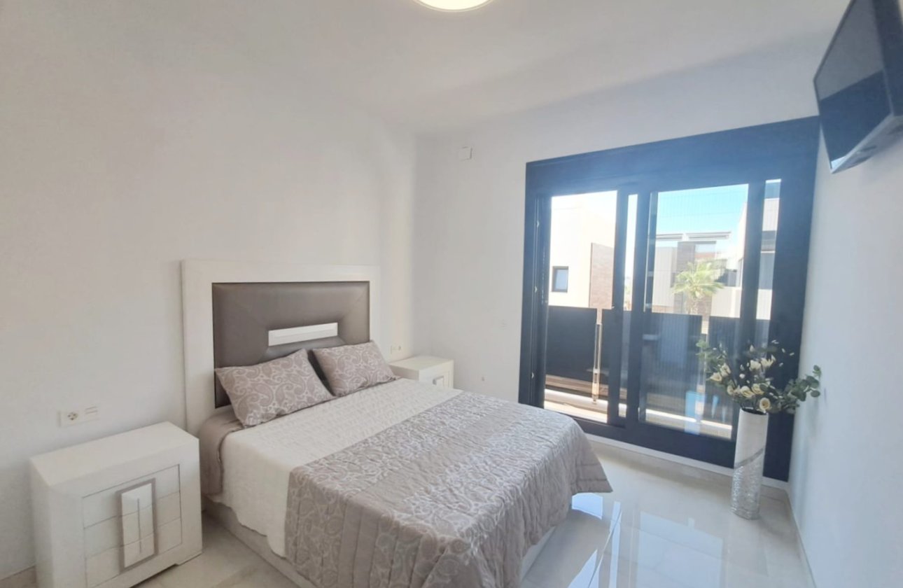 Resale - Town House -
Orihuela Costa - Costa Blanca