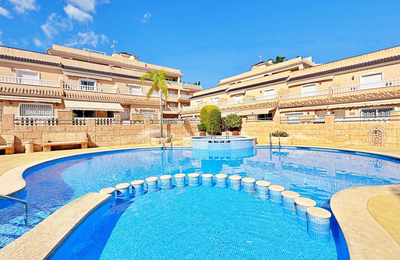 Resale - Town House -
Orihuela Costa - Costa Blanca