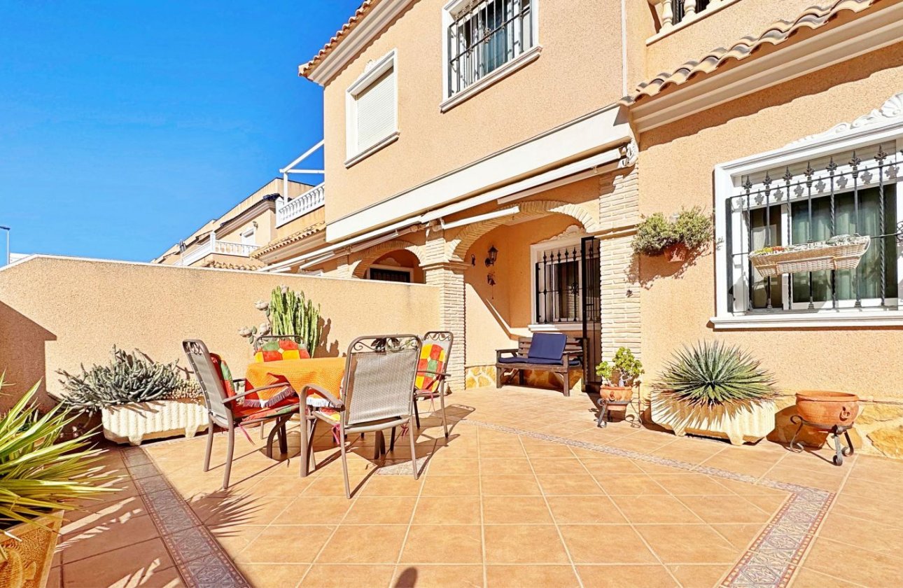 Resale - Town House -
Orihuela Costa - Costa Blanca