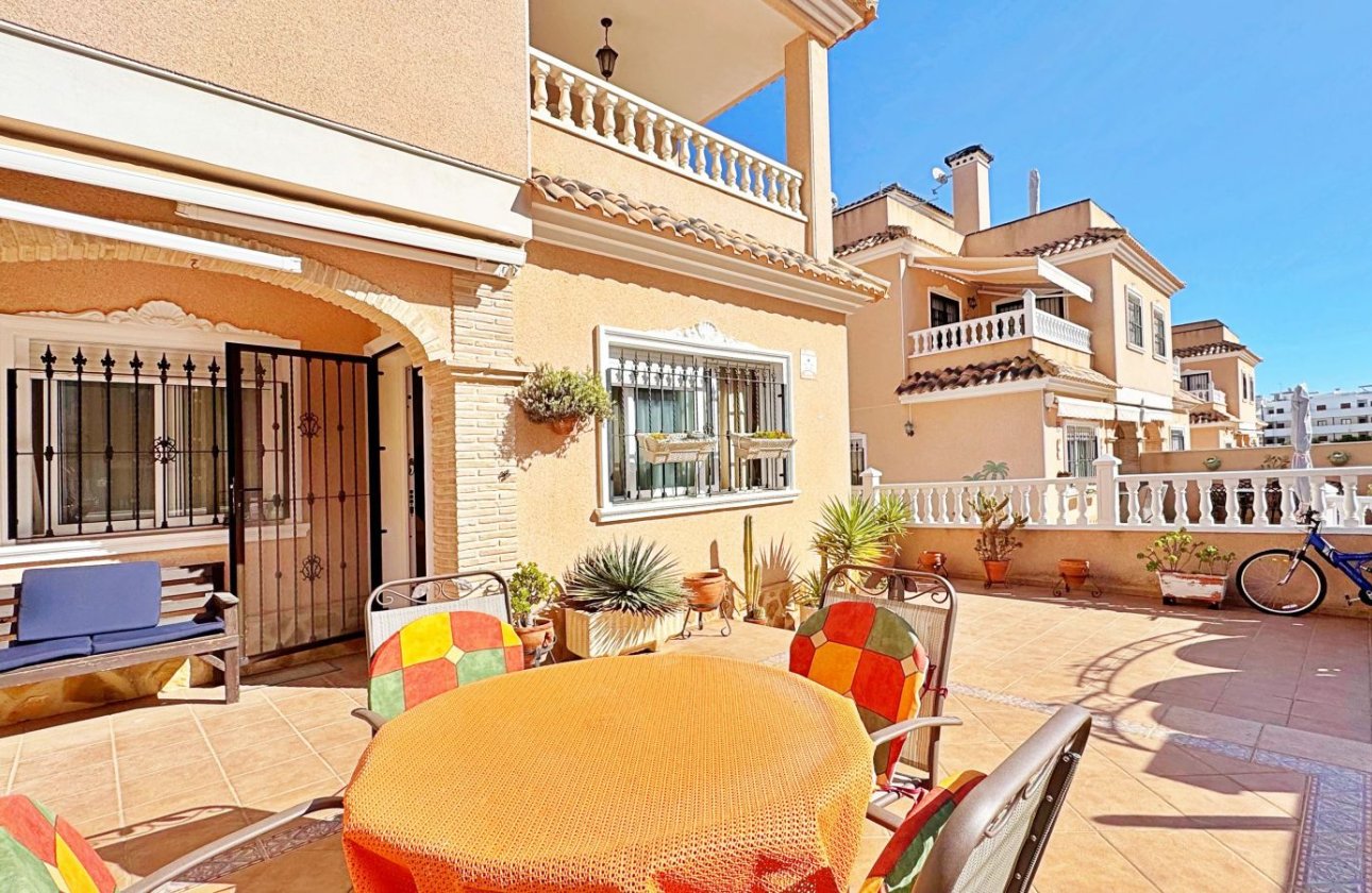 Resale - Town House -
Orihuela Costa - Costa Blanca