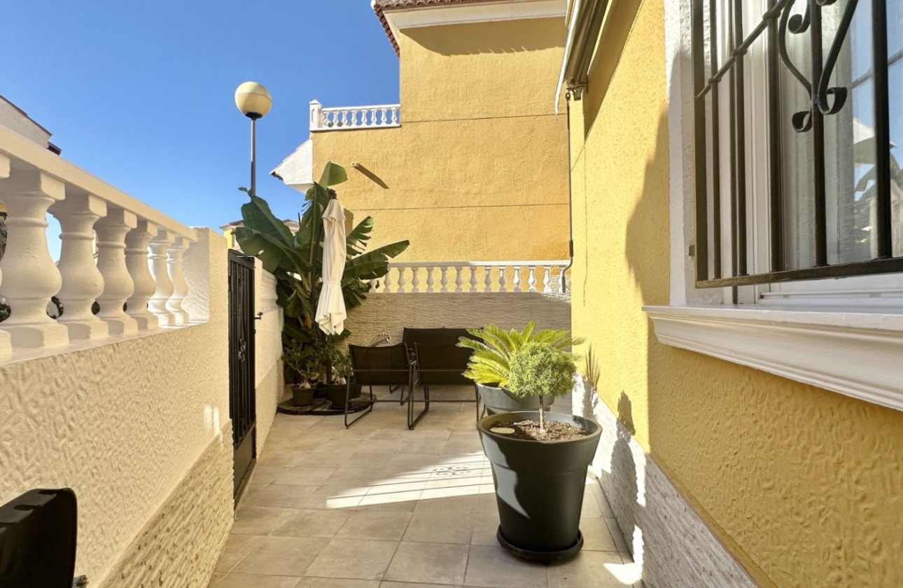 Resale - Town House -
Orihuela Costa - Costa Blanca