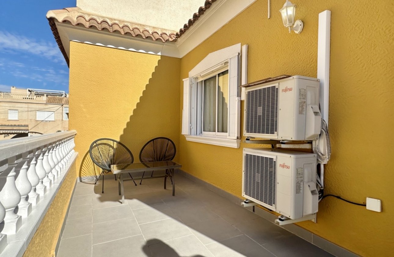 Resale - Town House -
Orihuela Costa - Costa Blanca