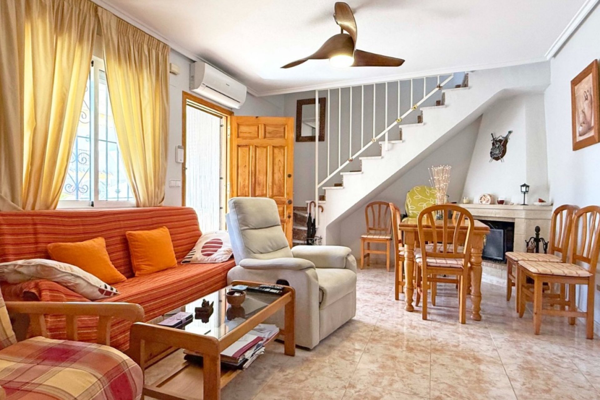 Resale - Town House -
Orihuela Costa - Costa Blanca