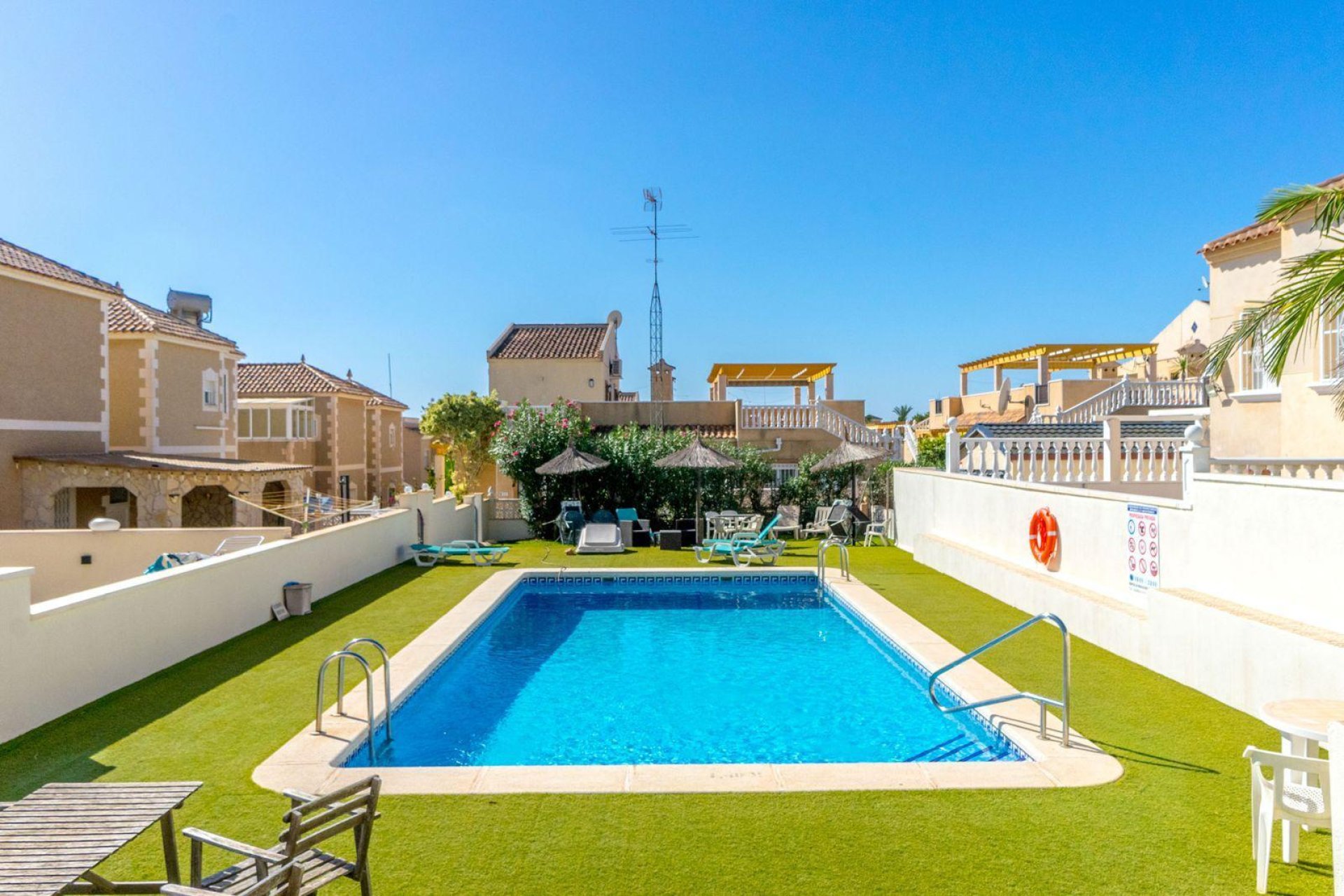 Resale - Town House -
Orihuela Costa - Costa Blanca