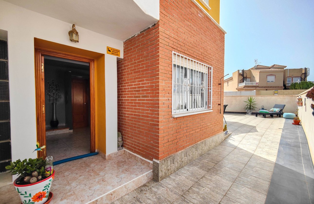 Resale - Town House -
Orihuela Costa - Costa Blanca