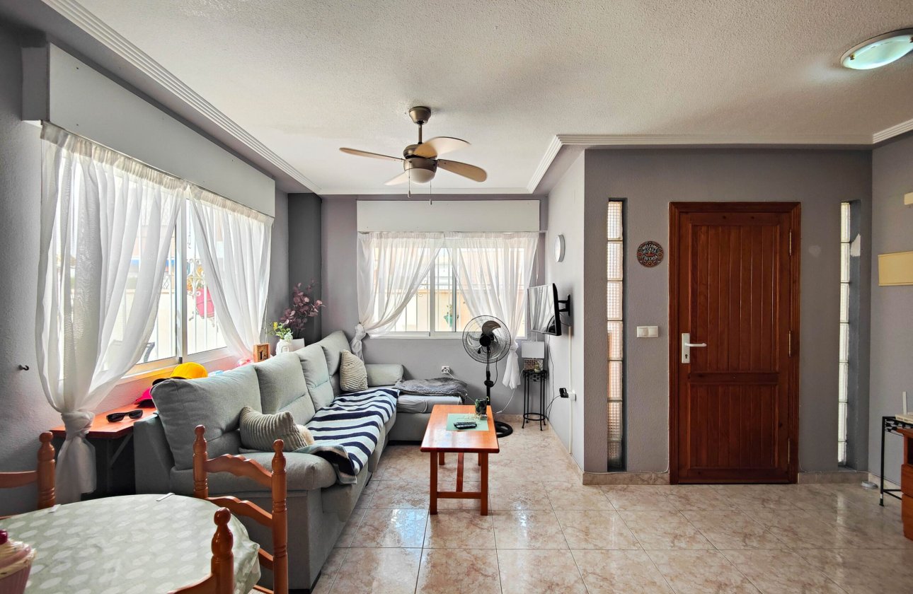 Resale - Town House -
Orihuela Costa - Costa Blanca