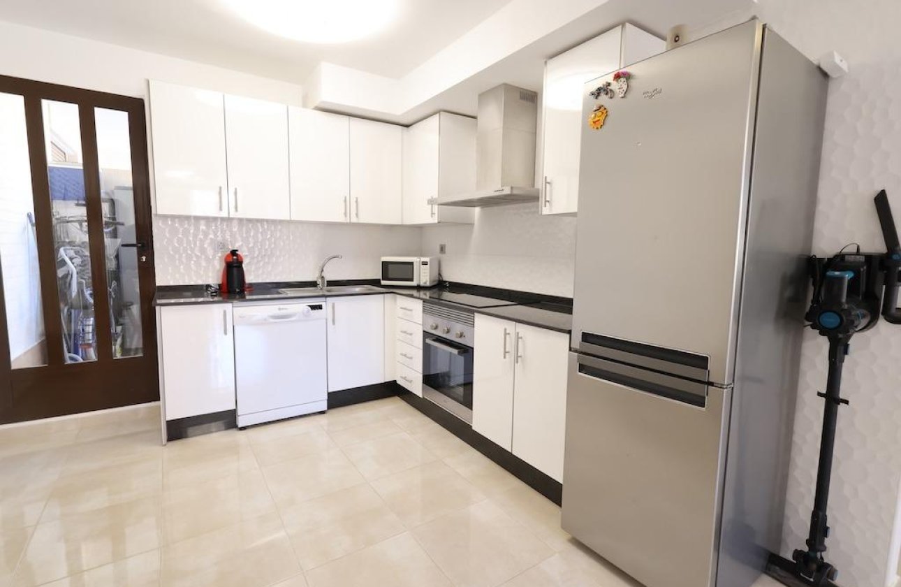 Resale - Town House -
Orihuela Costa - Costa Blanca