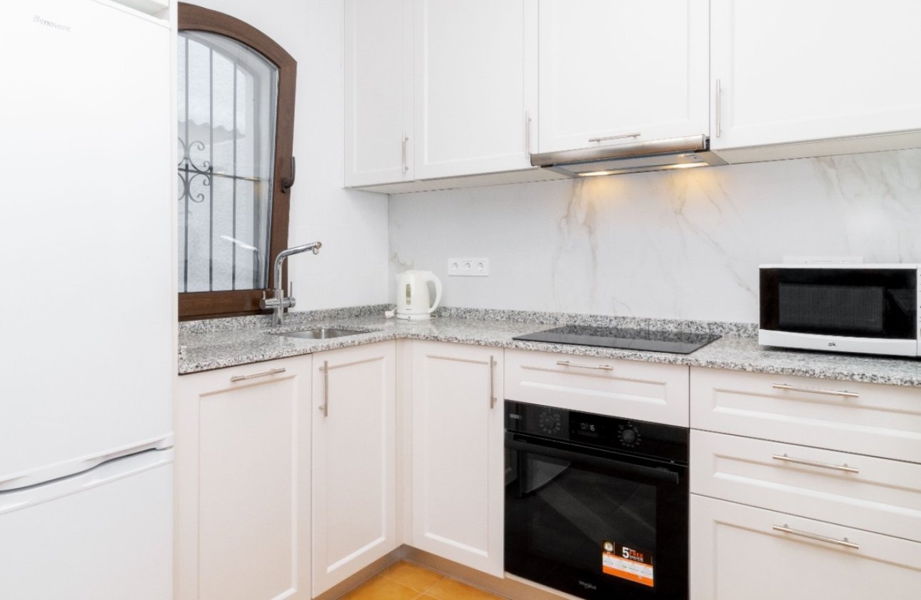 Resale - Town House -
Orihuela Costa - Costa Blanca