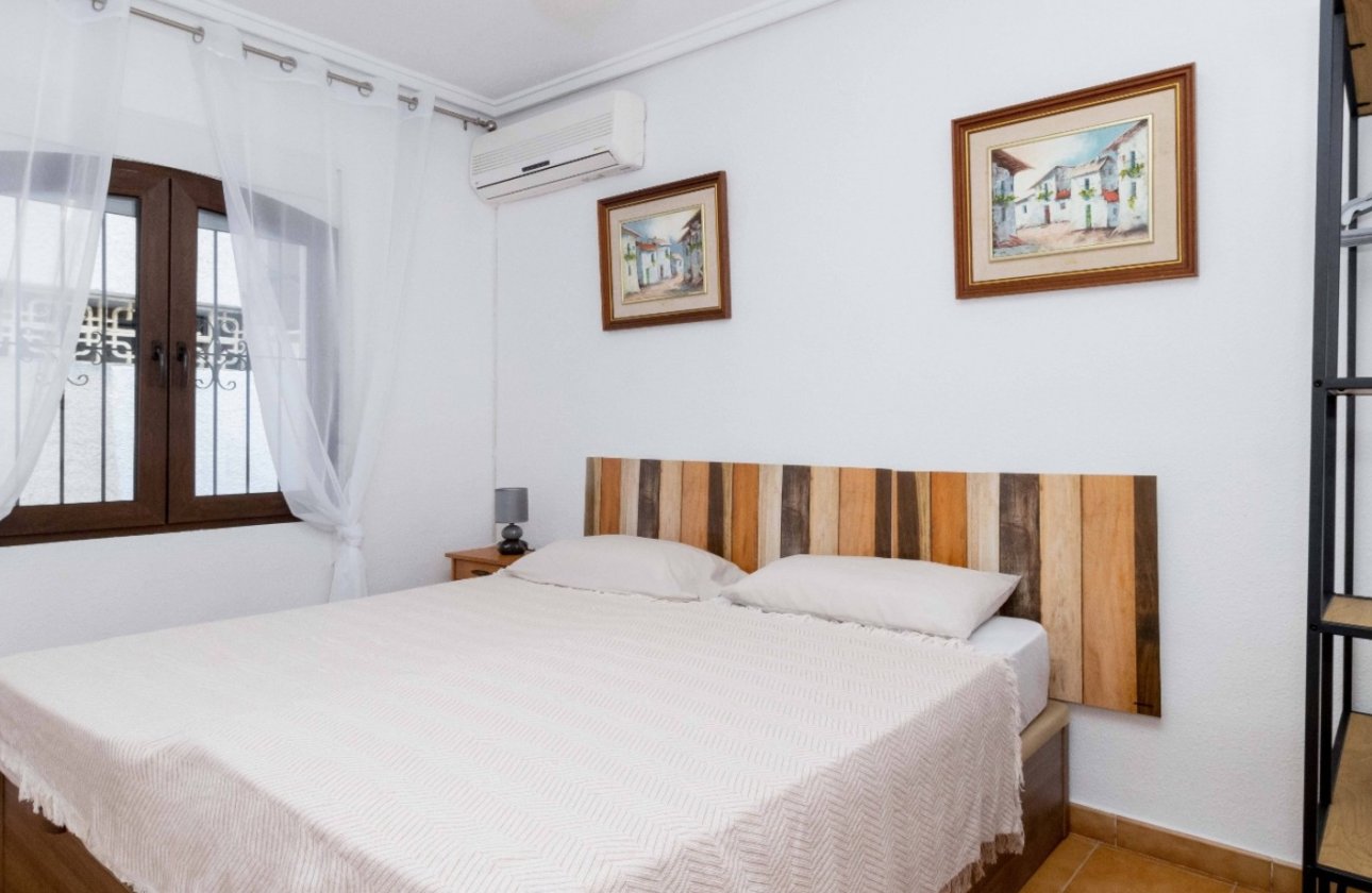 Resale - Town House -
Orihuela Costa - Costa Blanca