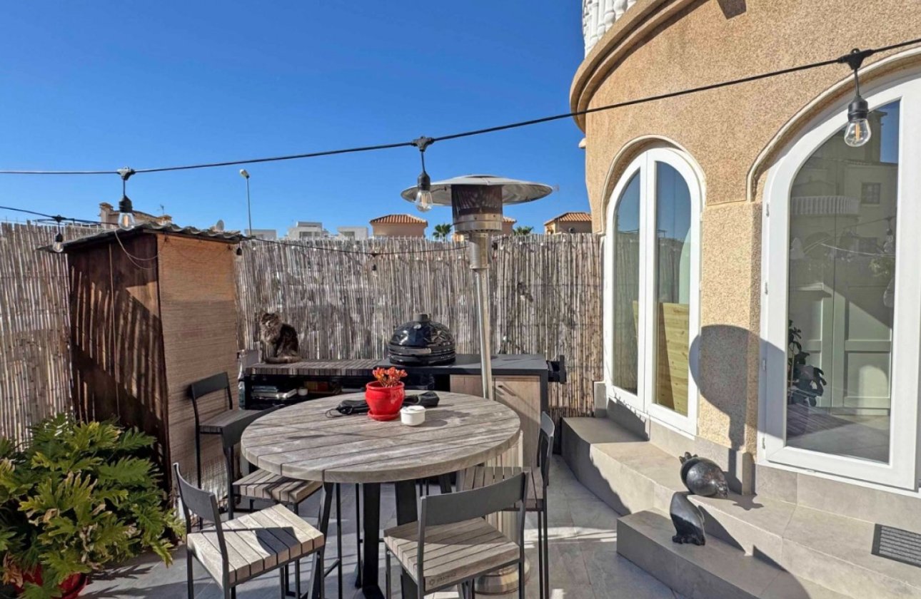 Resale - Town House -
Orihuela Costa - Costa Blanca