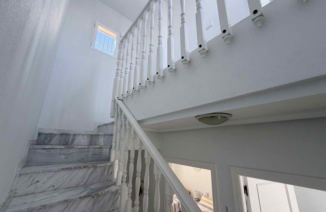 Resale - Town House -
Orihuela Costa - Costa Blanca