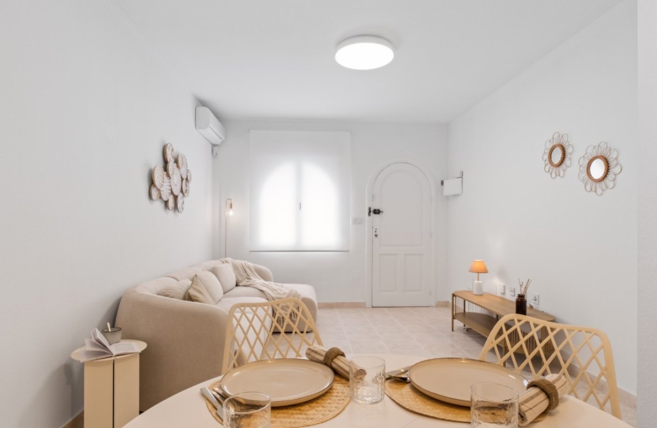 Resale - Town House -
Orihuela Costa - Costa Blanca