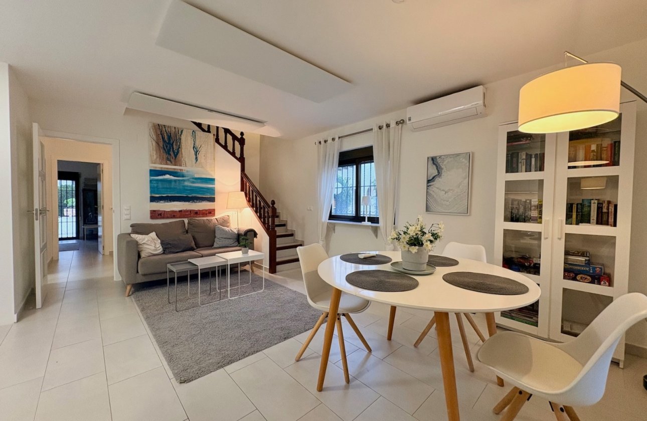 Resale - Town House -
Orihuela Costa - Costa Blanca