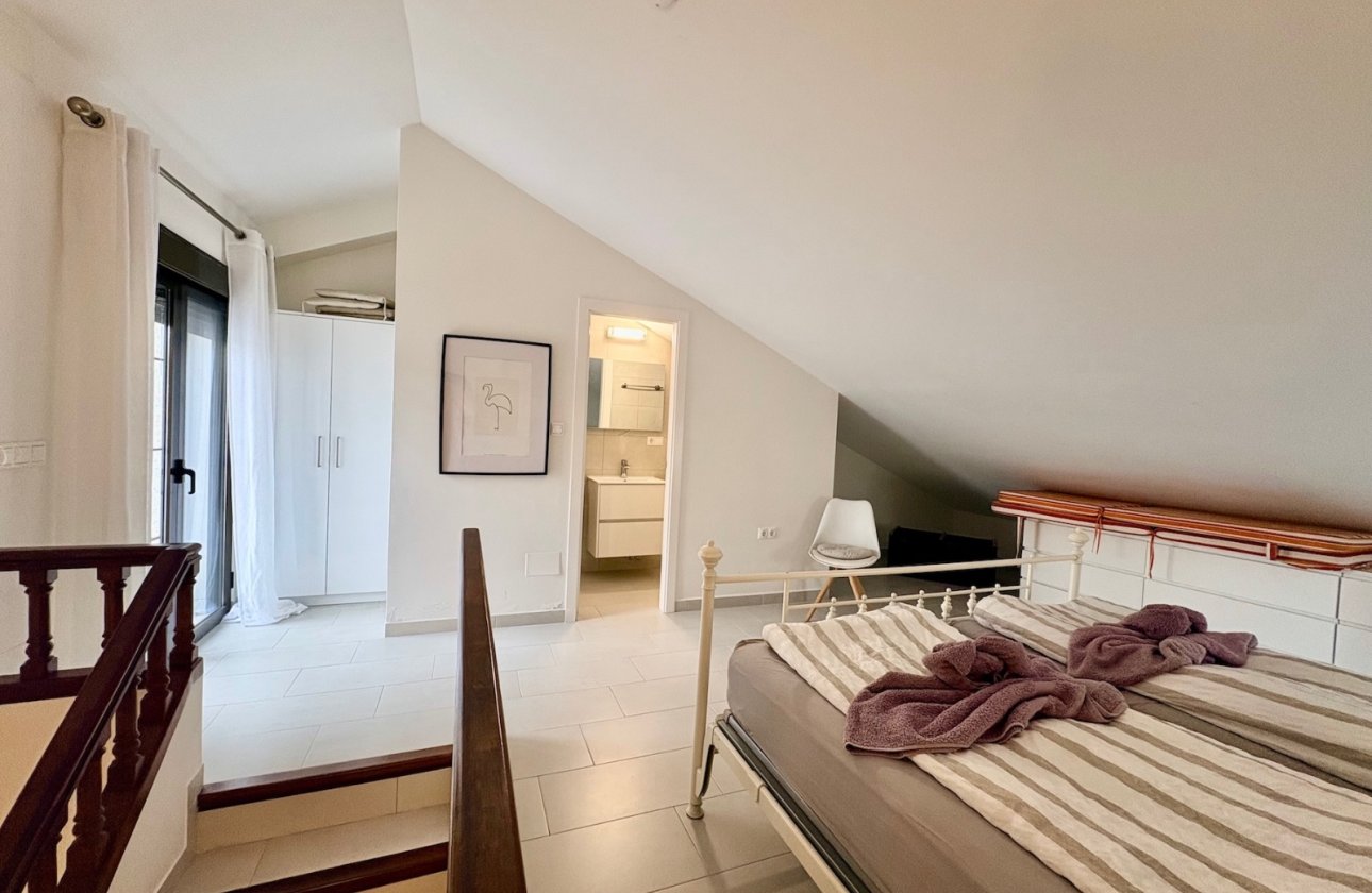 Resale - Town House -
Orihuela Costa - Costa Blanca