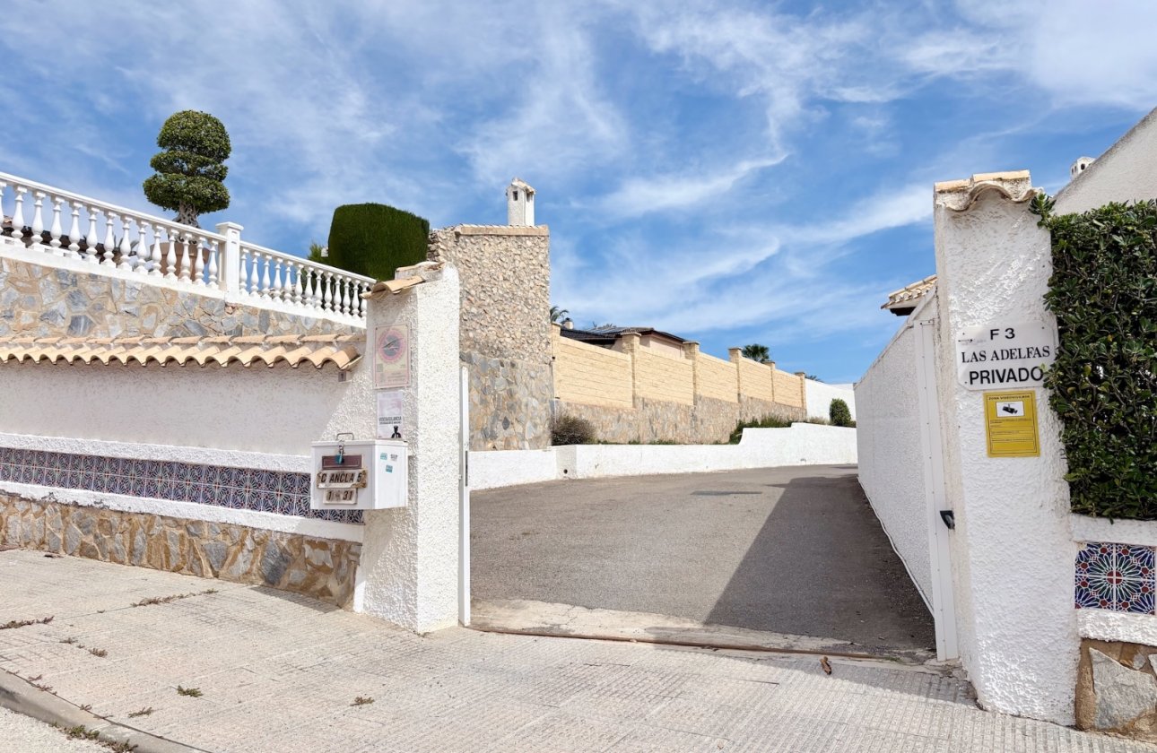 Resale - Town House -
Orihuela Costa - Costa Blanca