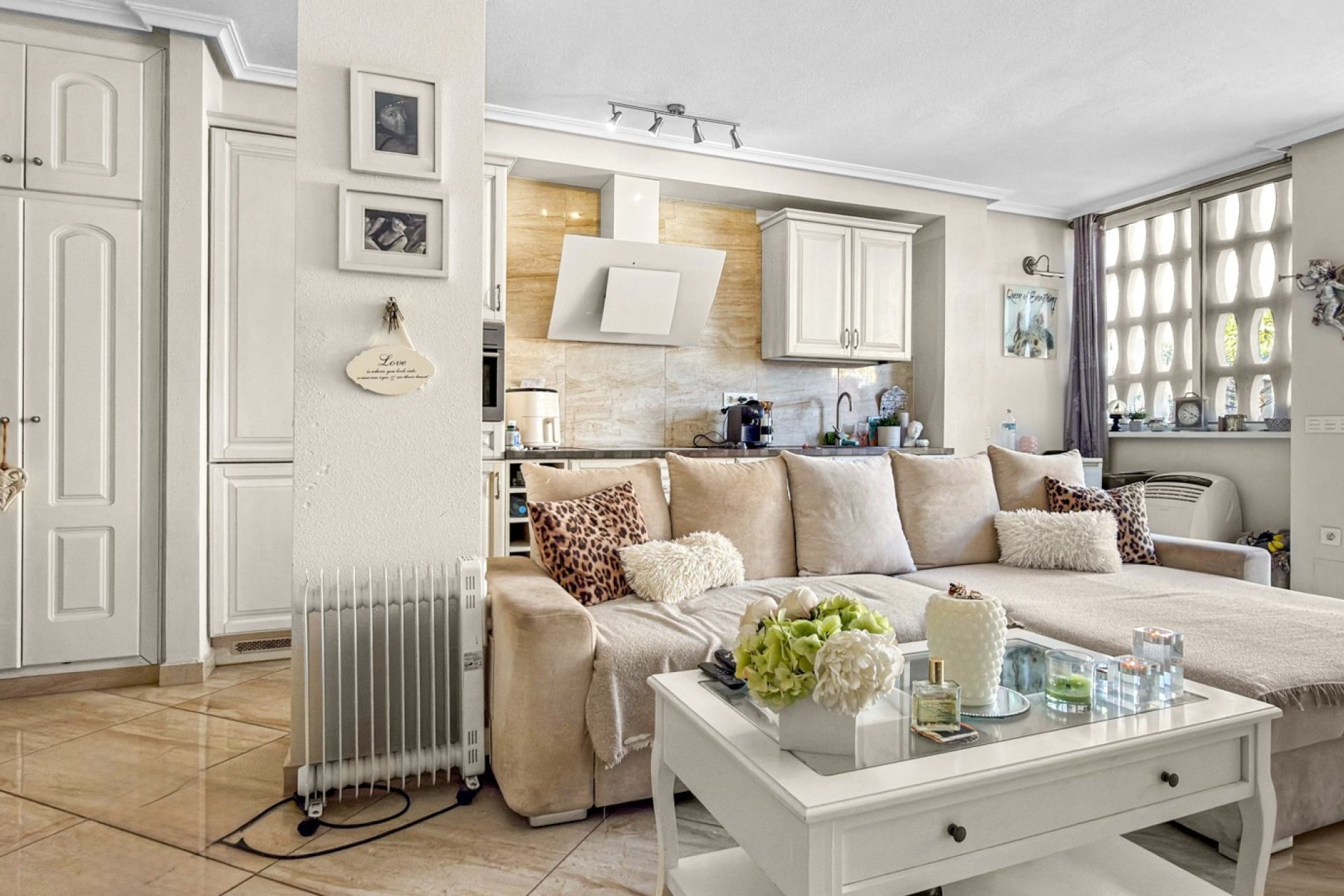 Resale - Town House -
Orihuela Costa - Costa Blanca