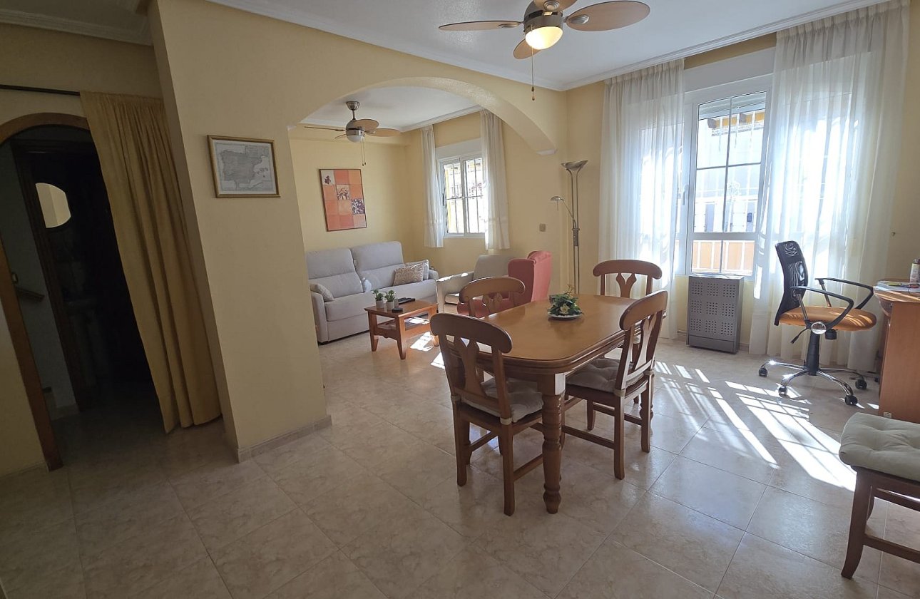 Resale - Town House -
Orihuela Costa - Costa Blanca