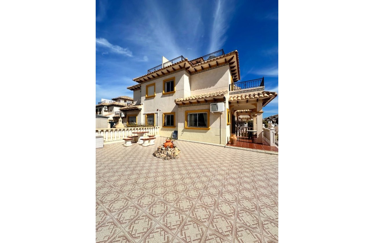Resale - Town House -
Orihuela Costa - Costa Blanca