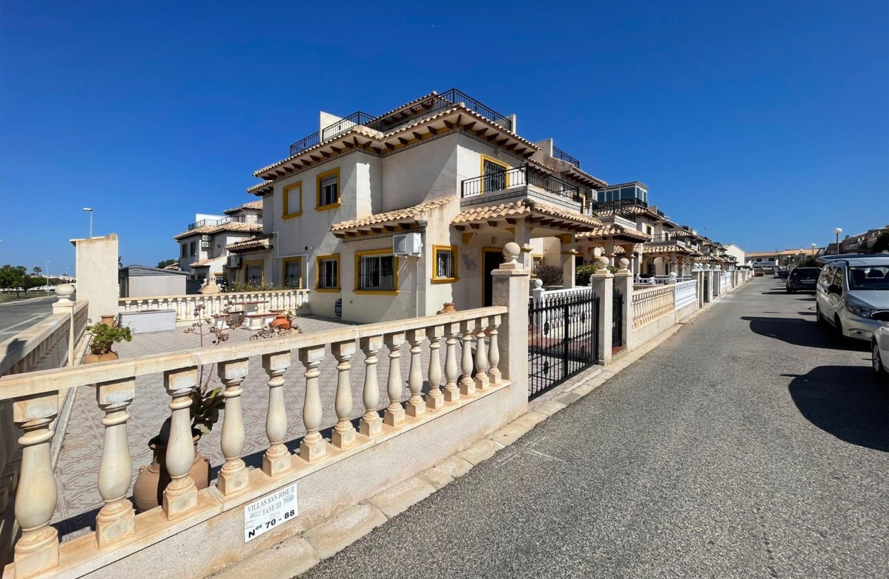 Resale - Town House -
Orihuela Costa - Costa Blanca