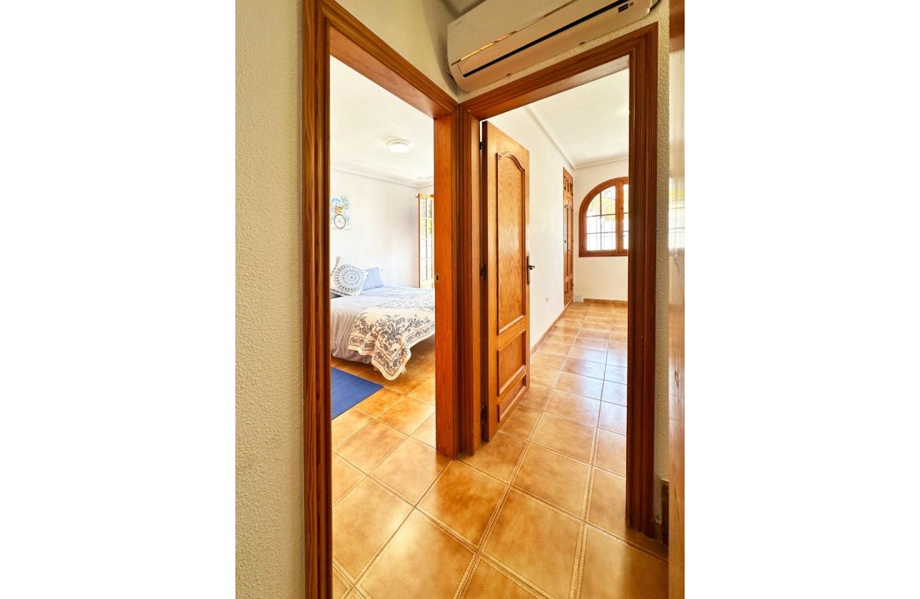 Resale - Town House -
Orihuela Costa - Costa Blanca