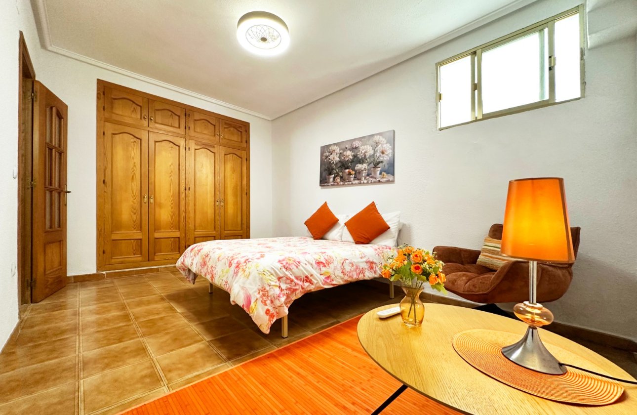 Resale - Town House -
Orihuela Costa - Costa Blanca
