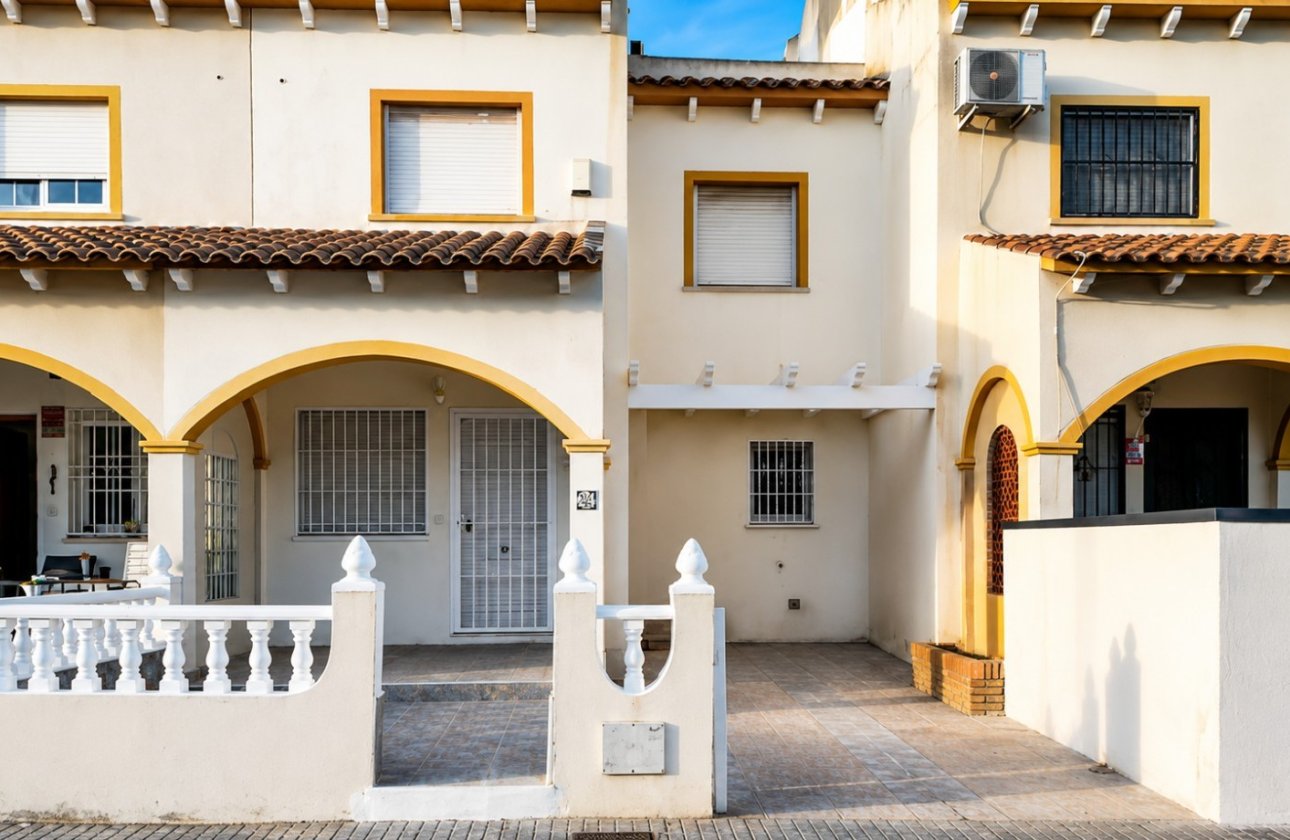 Resale - Town House -
Orihuela Costa - Costa Blanca
