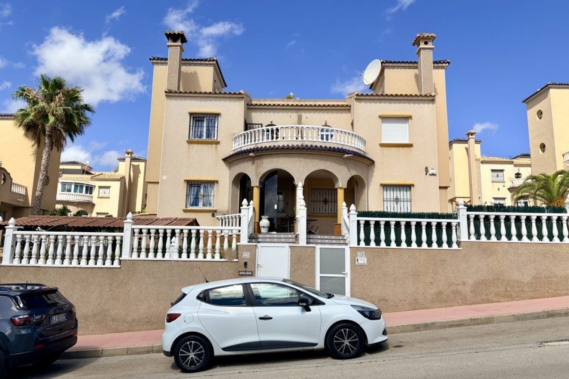 Resale - Town House -
Orihuela Costa - Costa Blanca