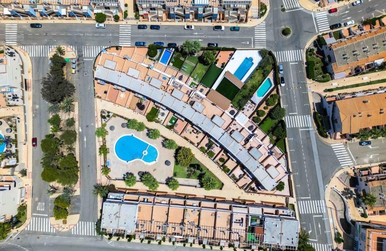 Resale - Town House -
Orihuela Costa - Costa Blanca