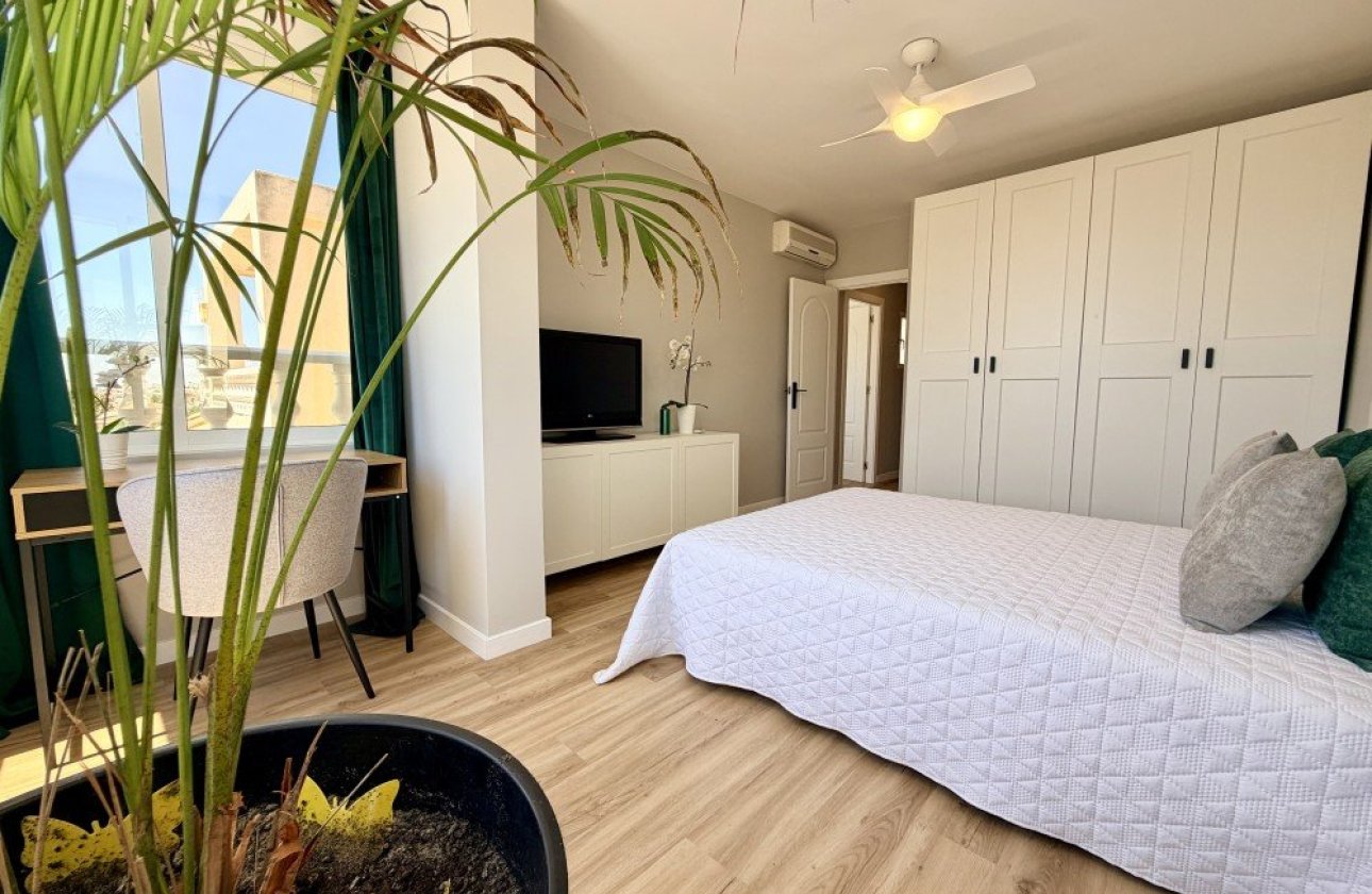Resale - Town House -
Orihuela Costa - Costa Blanca