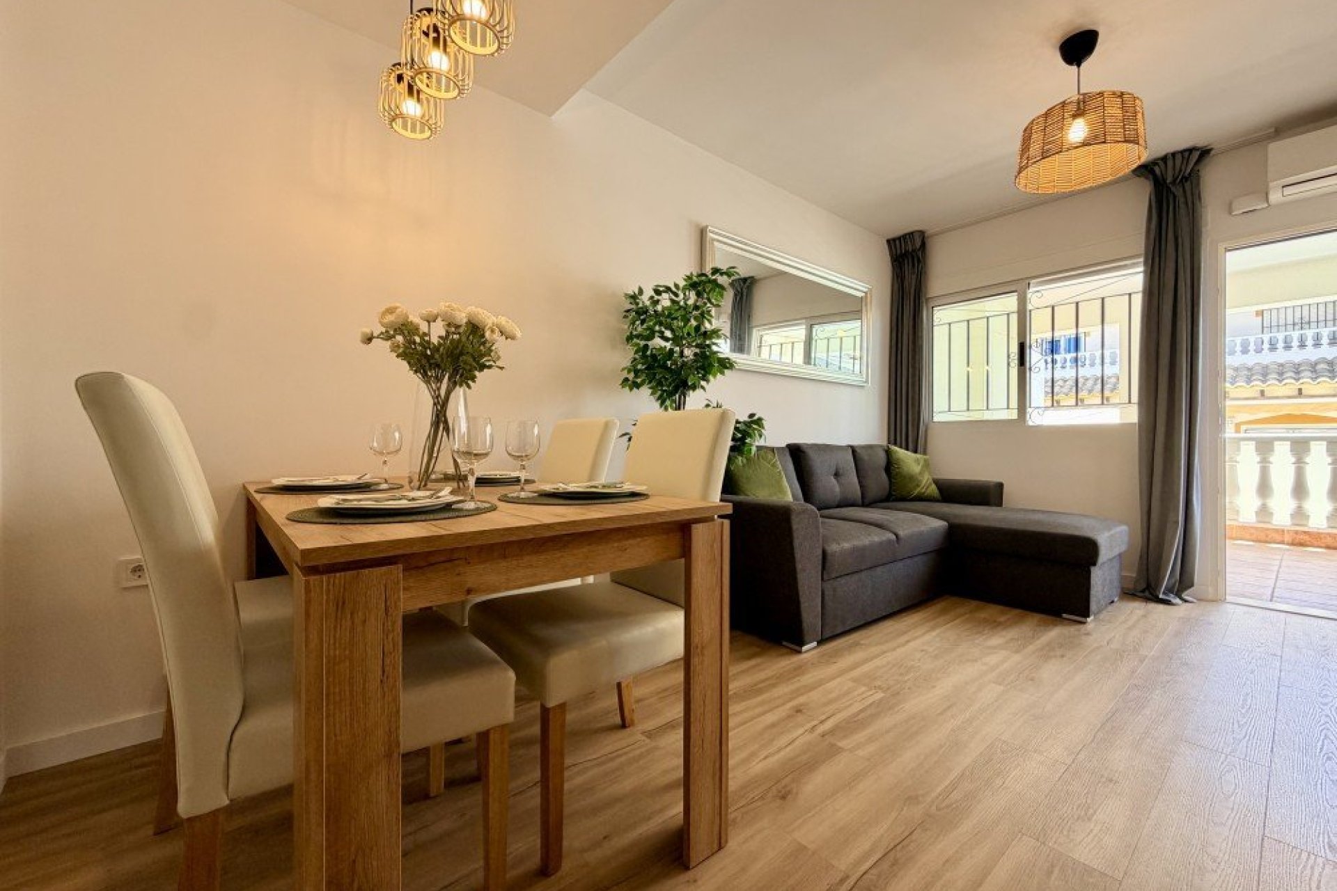 Resale - Town House -
Orihuela Costa - Costa Blanca