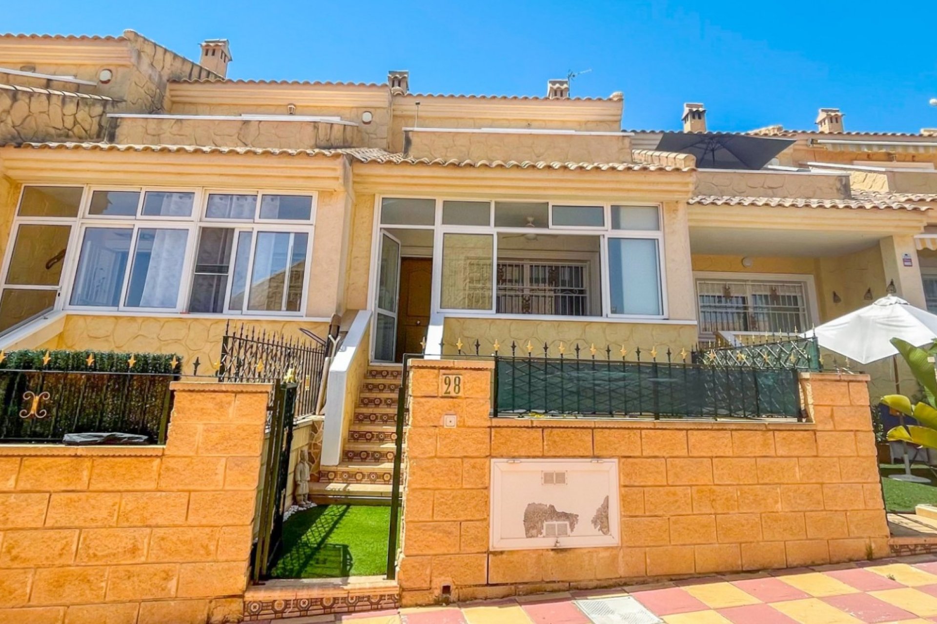 Resale - Town House -
Orihuela Costa - Costa Blanca