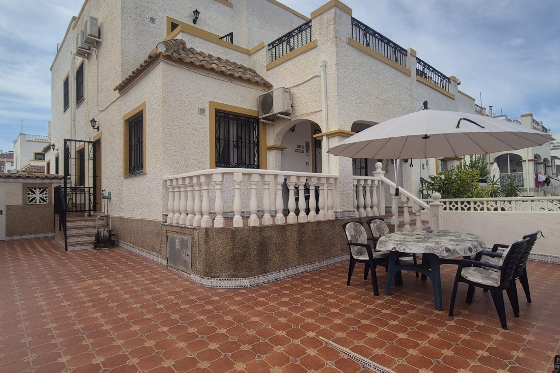 Resale - Town House -
Orihuela Costa - Costa Blanca