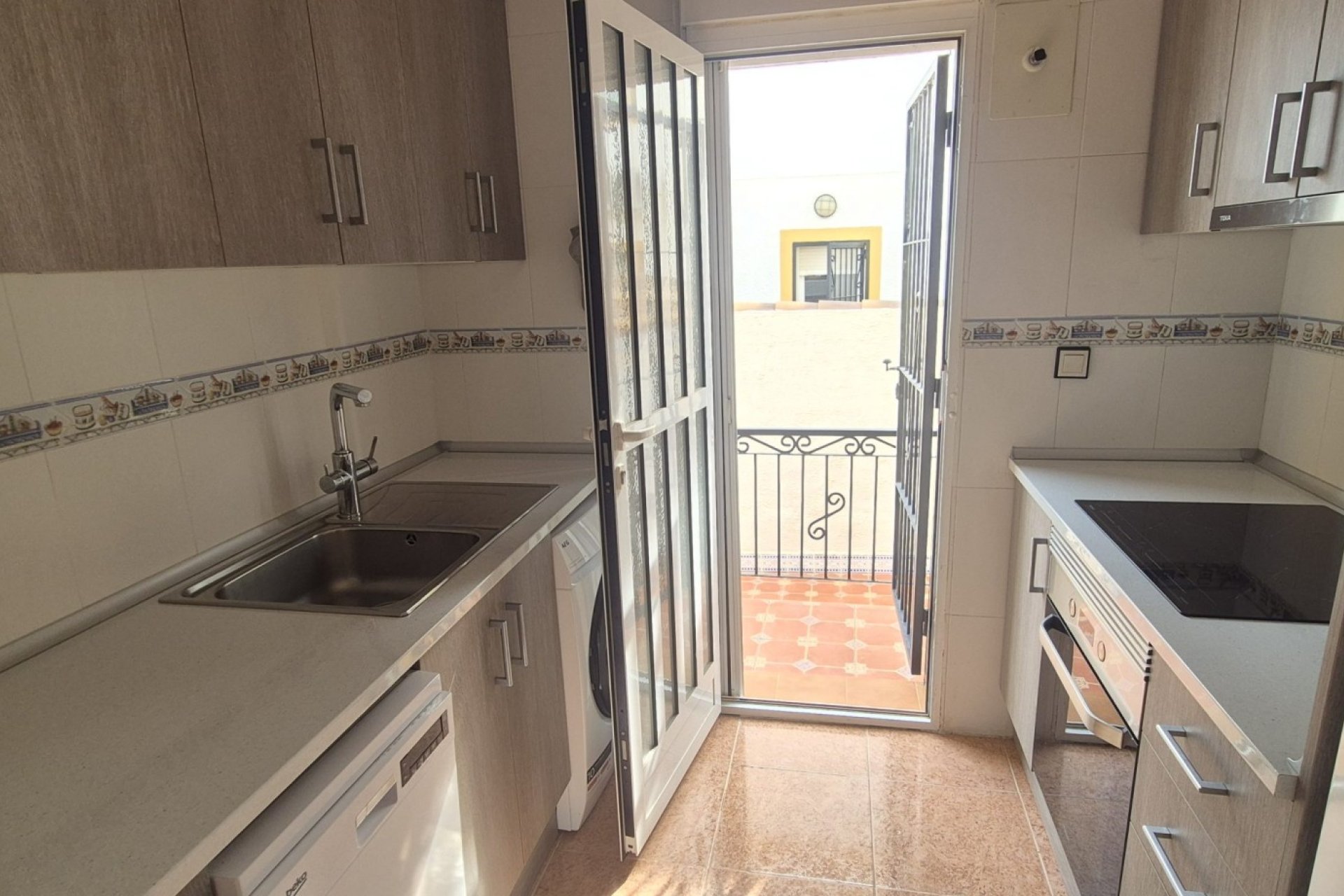 Resale - Town House -
Orihuela Costa - Costa Blanca