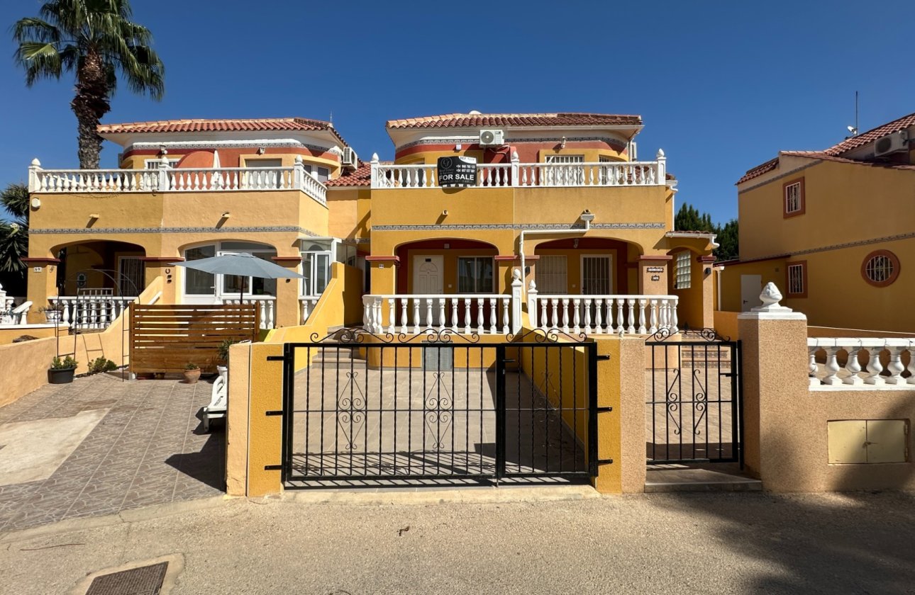 Resale - Town House -
Orihuela Costa - Costa Blanca