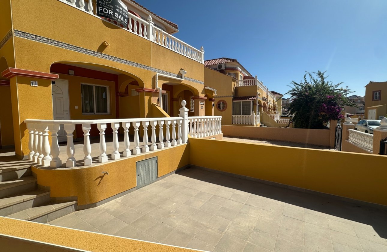Resale - Town House -
Orihuela Costa - Costa Blanca