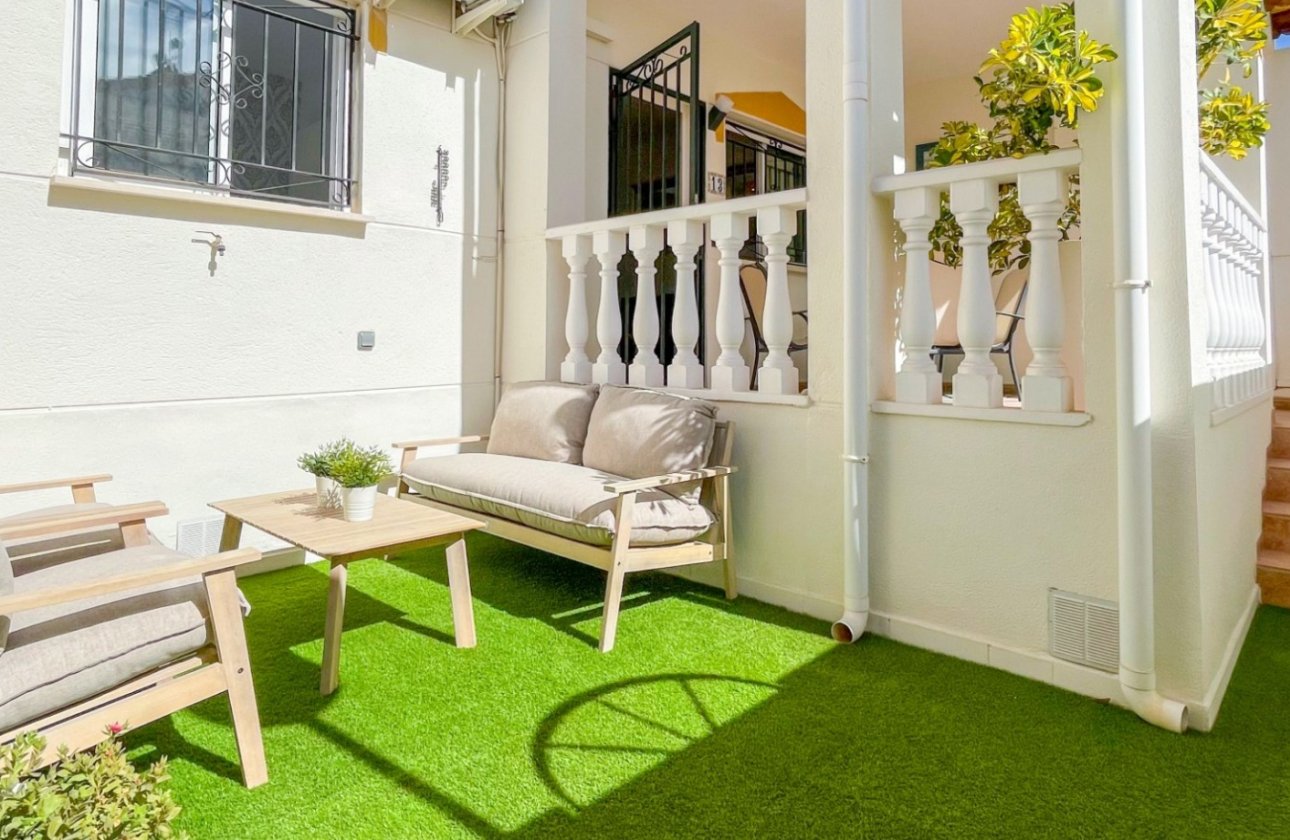 Resale - Town House -
Orihuela Costa - Costa Blanca