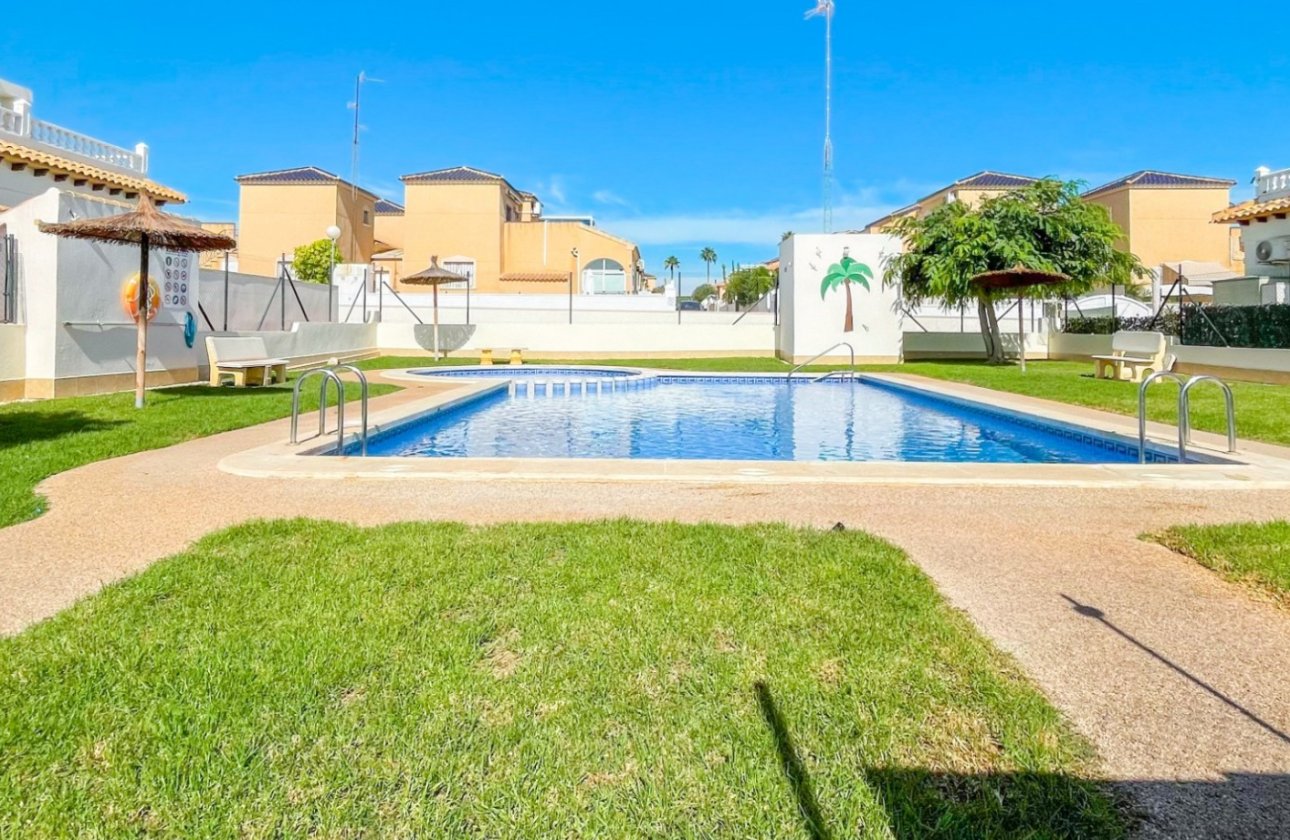 Resale - Town House -
Orihuela Costa - Costa Blanca