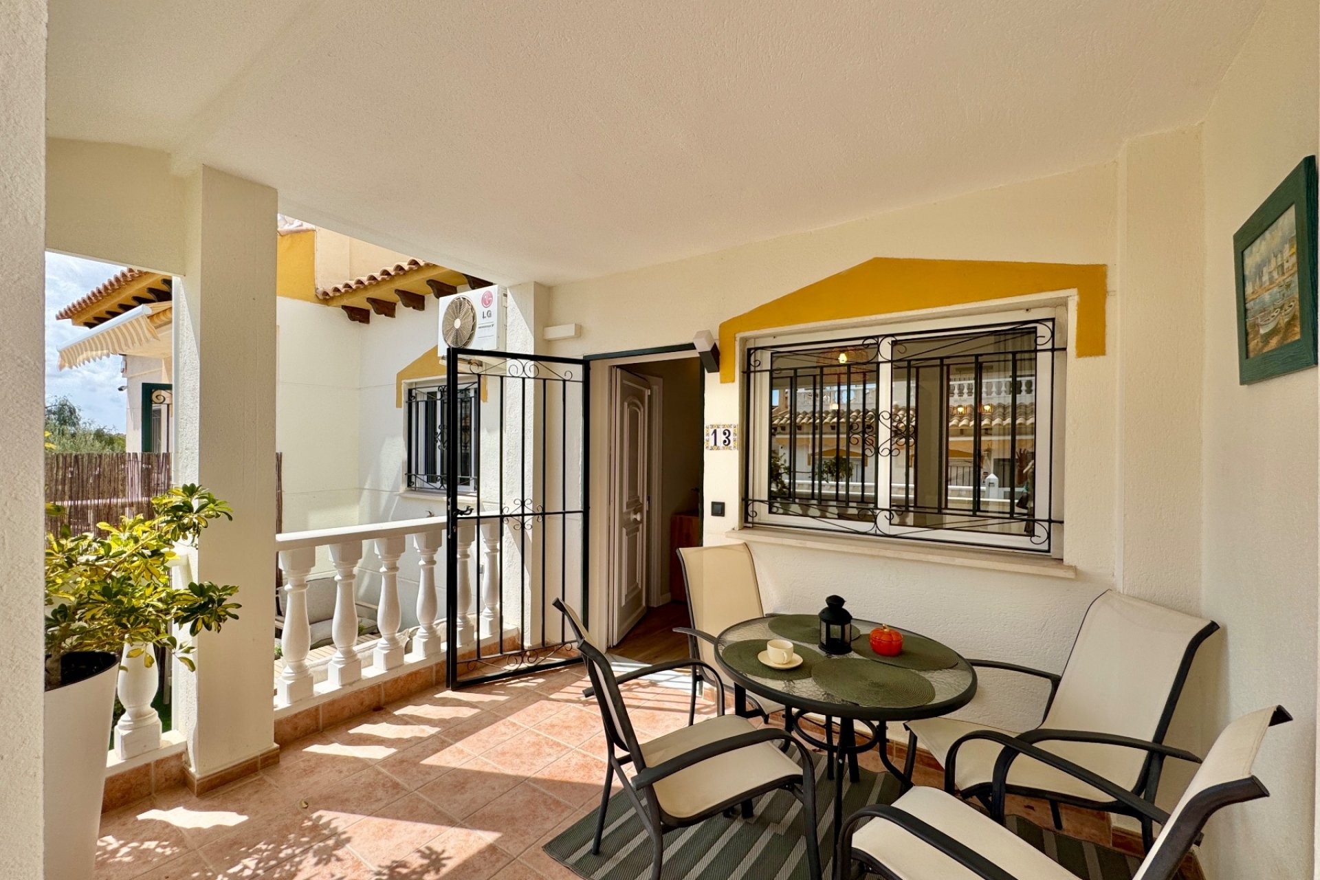 Resale - Town House -
Orihuela Costa - Costa Blanca