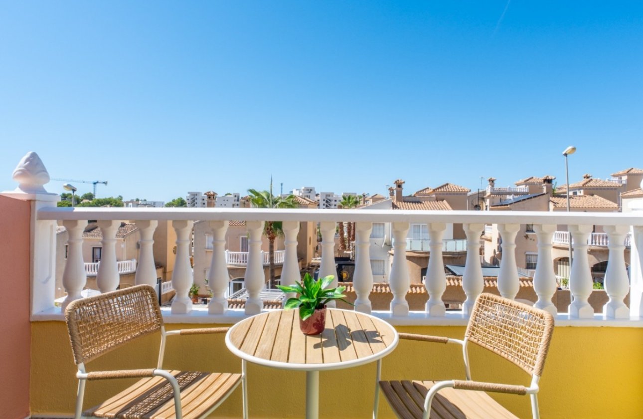 Resale - Town House -
Orihuela Costa - Costa Blanca