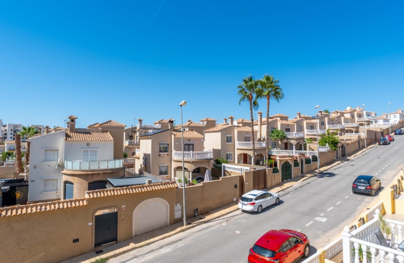 Resale - Town House -
Orihuela Costa - Costa Blanca
