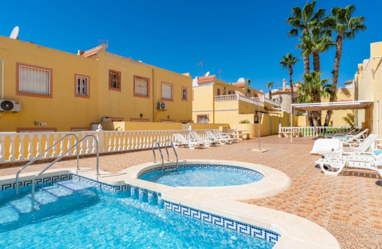 Resale - Town House -
Orihuela Costa - Costa Blanca
